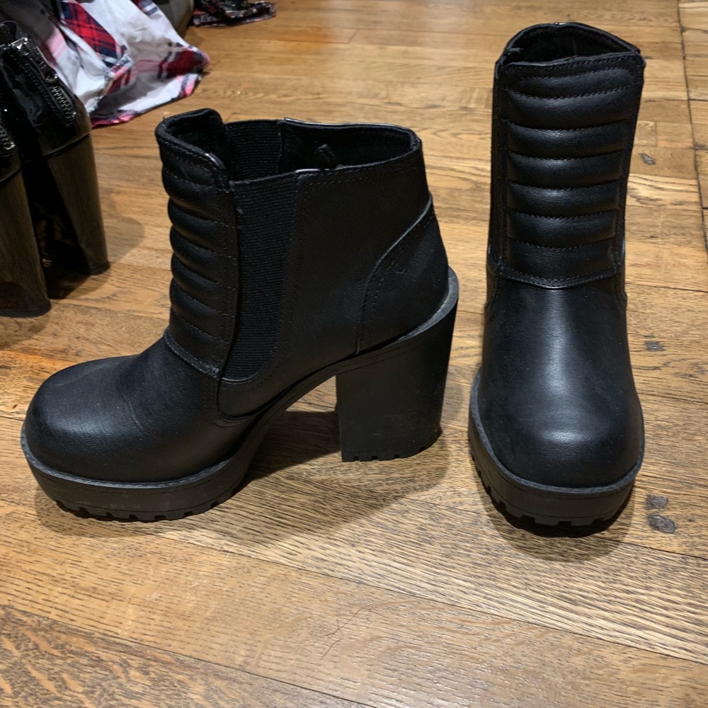 Black block heel boots